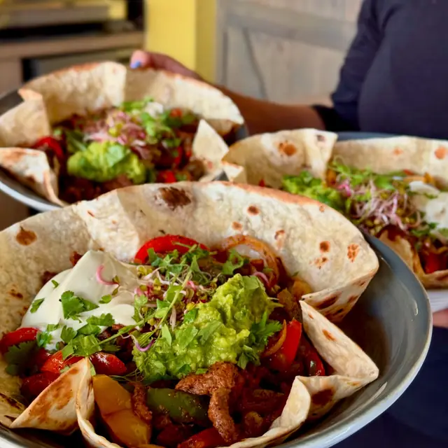Fajitas wołowe z guacamole